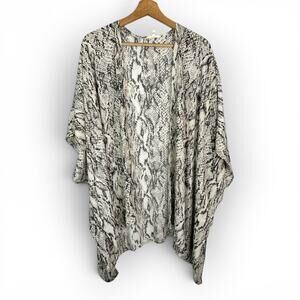 Maurices Snakeskin Print Kimono Cardigan Open Front One Size Boho Edgy Festival